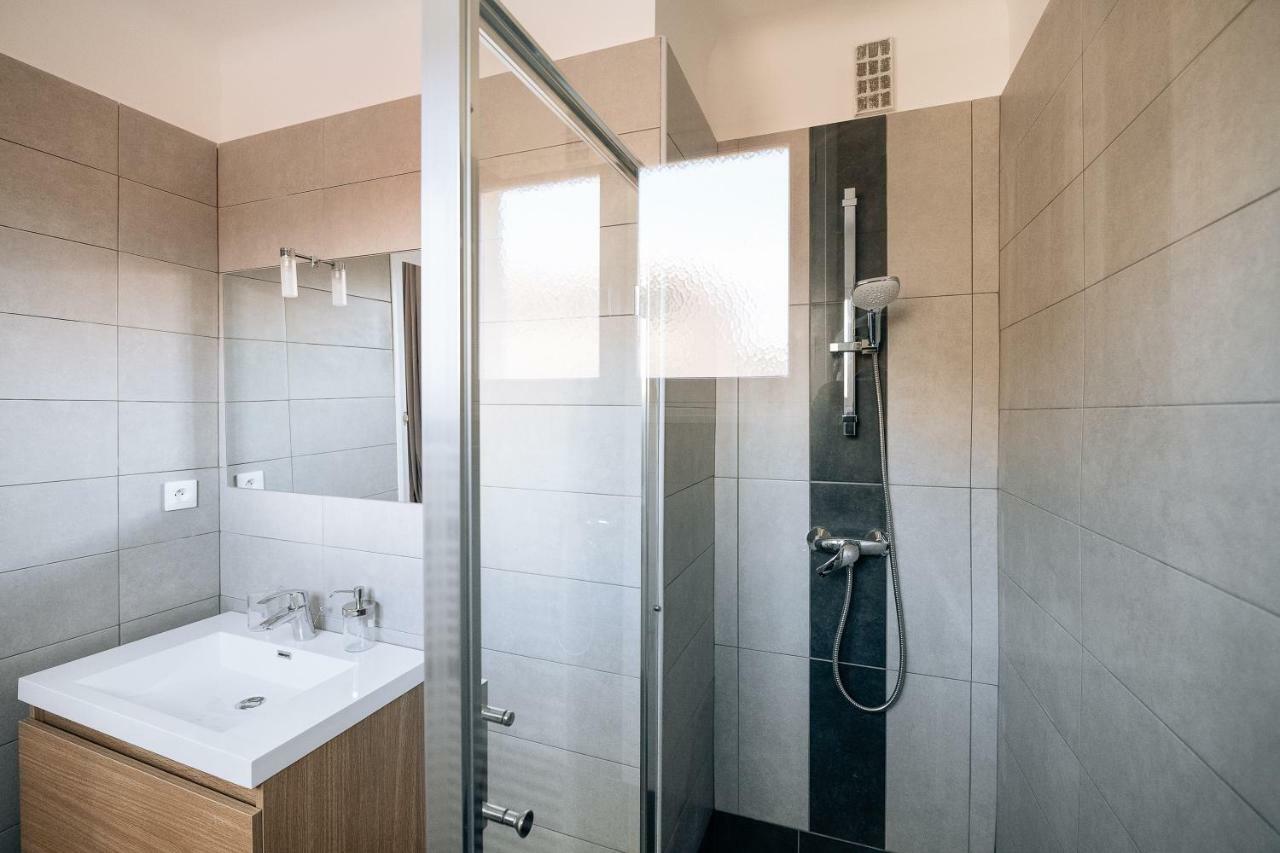 5 Papon - Dernier Etage - Terrasse A Ciel Ouvert - Garibaldi Ницца Экстерьер фото